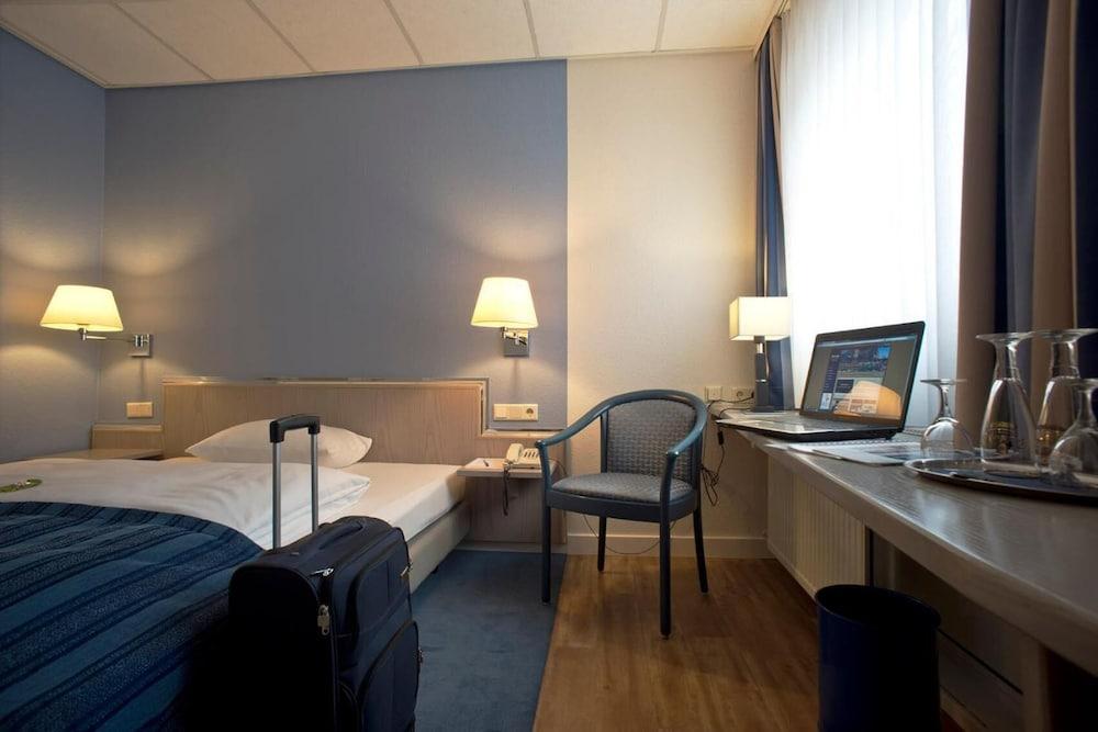 Hotel Novalis By Aurum 3*
